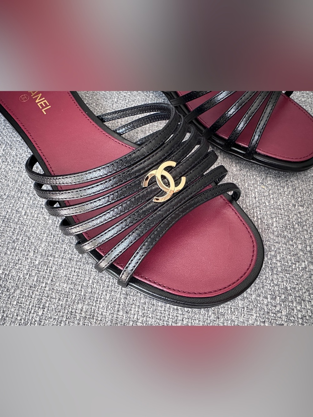 NEW CHANEL BLAZY Black strappy Leather GOLD CC FLIP FLOP Slides Flat Sandals 37C - Picture 7 of 15